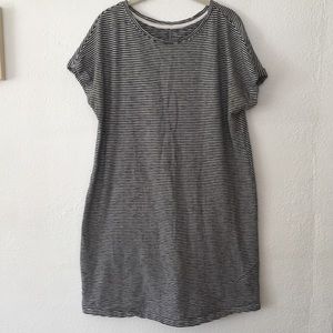 Gap stripe tee shirt dress